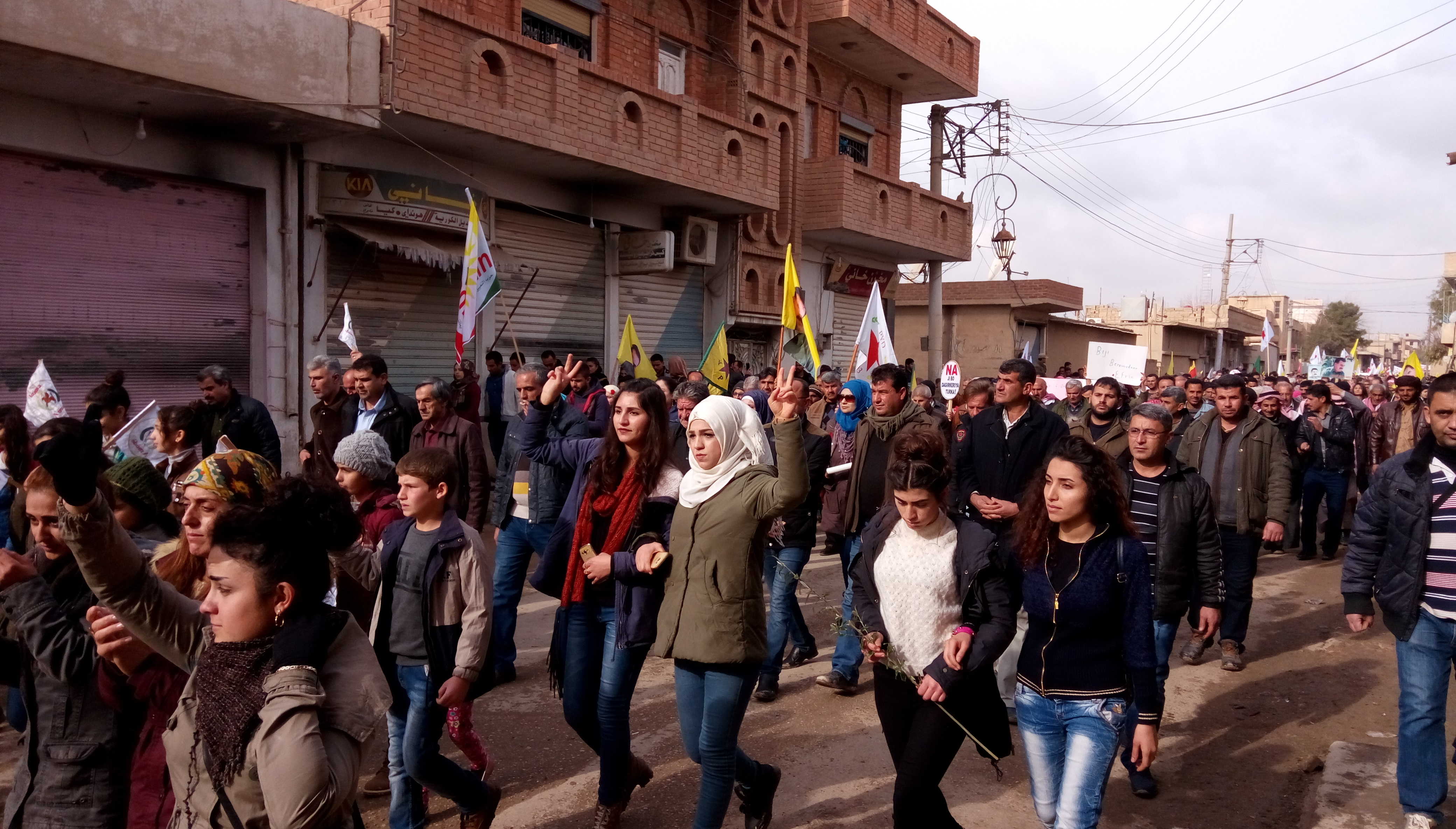 El pueblo de Rojava rechaza los ataques del ejercito turco en Afrin