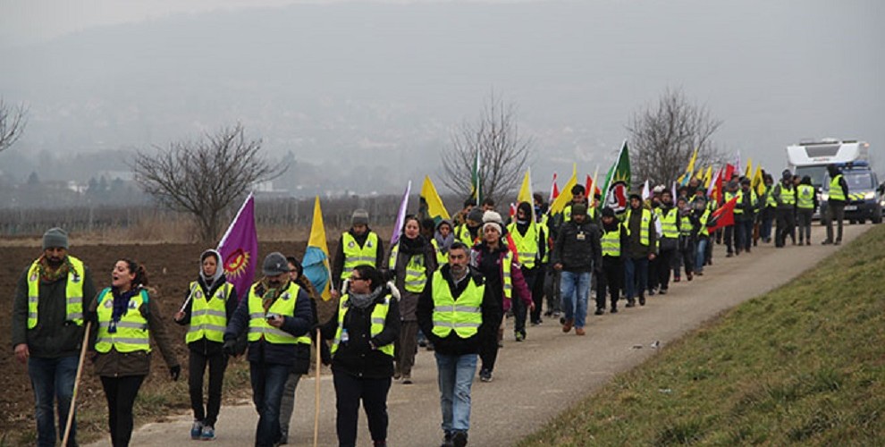Den långa marschen “För fred och demokrati – Frihet för Abdullah Öcalan”